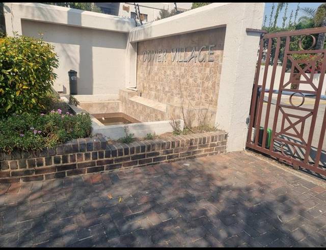 2 BEDROOM COMPLEX FOR SALE IN MARAIS STEYN PARK